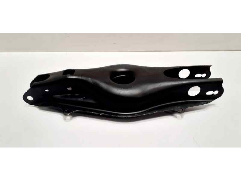 Recambio de brazo suspension inferior trasero izquierdo para mercedes-benz clase c (w204) berlina 2.1 cdi cat referencia OEM IAM