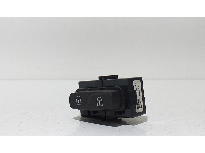 Recambio de intercooler para volvo xc70 kinetic awd referencia OEM IAM 31272014 65556 