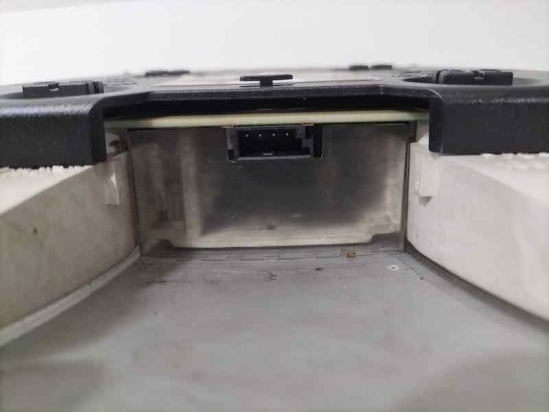 Recambio de luz interior para mercedes-benz clase e (w211) berlina e 200 cdi (211.004) referencia OEM IAM A2118201901 83394 