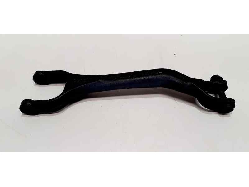 Recambio de brazo suspension inferior trasero izquierdo para volvo xc90 2.5 20v turbo cat referencia OEM IAM 8630782 44749 