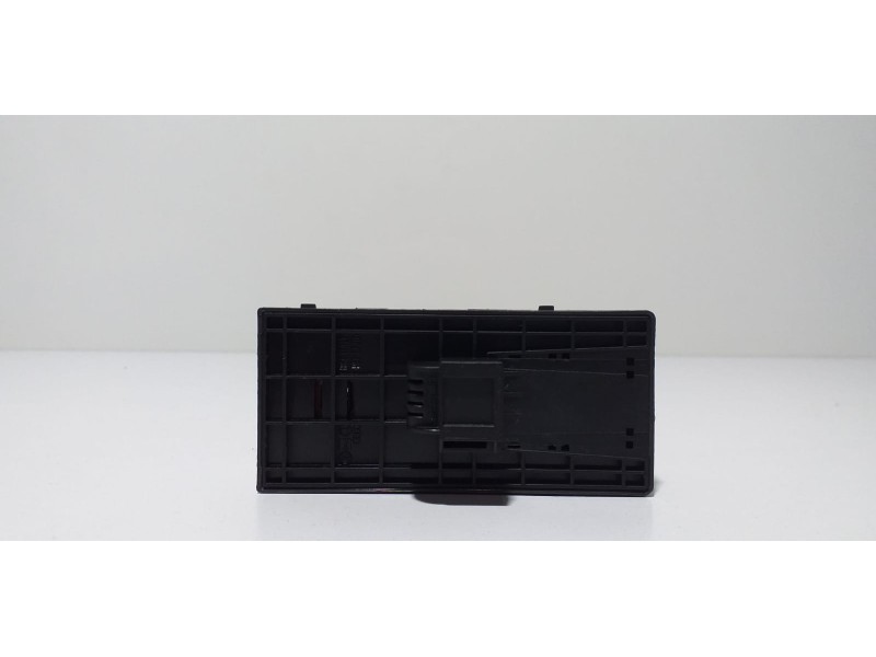 Recambio de mando elevalunas delantero izquierdo para audi q3 (8u) 2.0 tfsi (155kw) ambition quattro referencia OEM IAM 8U095985