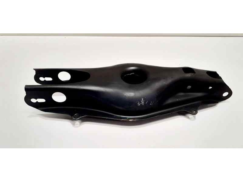 Recambio de brazo suspension inferior trasero derecho para mercedes-benz clase c (w204) berlina 2.1 cdi cat referencia OEM IAM A