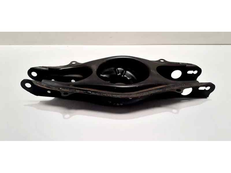 Recambio de brazo suspension inferior trasero derecho para mercedes-benz clase c (w204) berlina 2.1 cdi cat referencia OEM IAM A