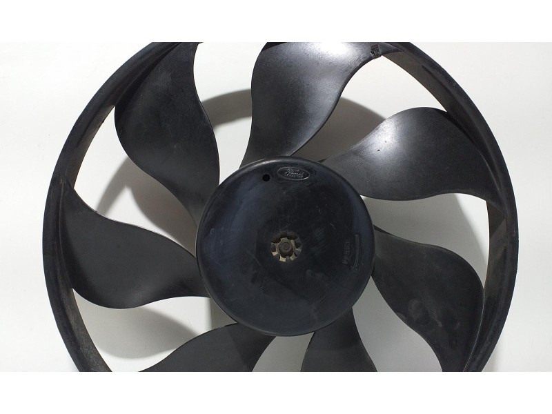 Recambio de electroventilador para ford tourneo connect (tc7) kombi b. corta (2006) referencia OEM IAM 19202400 68403 