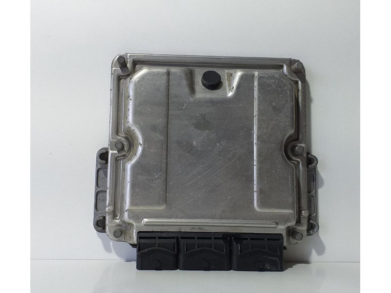 Recambio de centralita motor uce para renault scenic (ja..) 1.9 dci diesel cat referencia OEM IAM 8200039569 74891 R