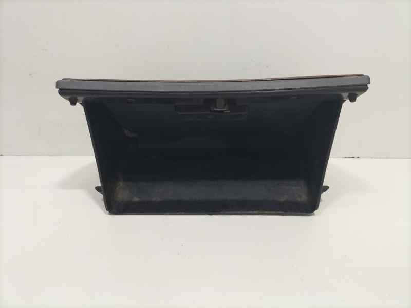 Recambio de guantera para toyota land cruiser (j9) td gx (5-ptas.) referencia OEM IAM 5555260080 81944 