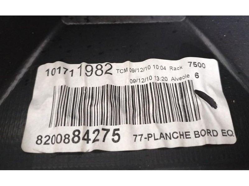 Recambio de salpicadero para renault clio iii 1.5 dci diesel cat referencia OEM IAM 8200884275 77407 