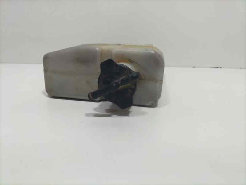 Recambio de deposito expansion para toyota land cruiser (j9) td gx (5-ptas.) referencia OEM IAM 1647075030 81948 