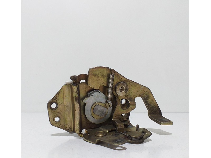 Recambio de cerradura puerta delantera derecha para seat marbella ce referencia OEM IAM SE141521700A 65589 