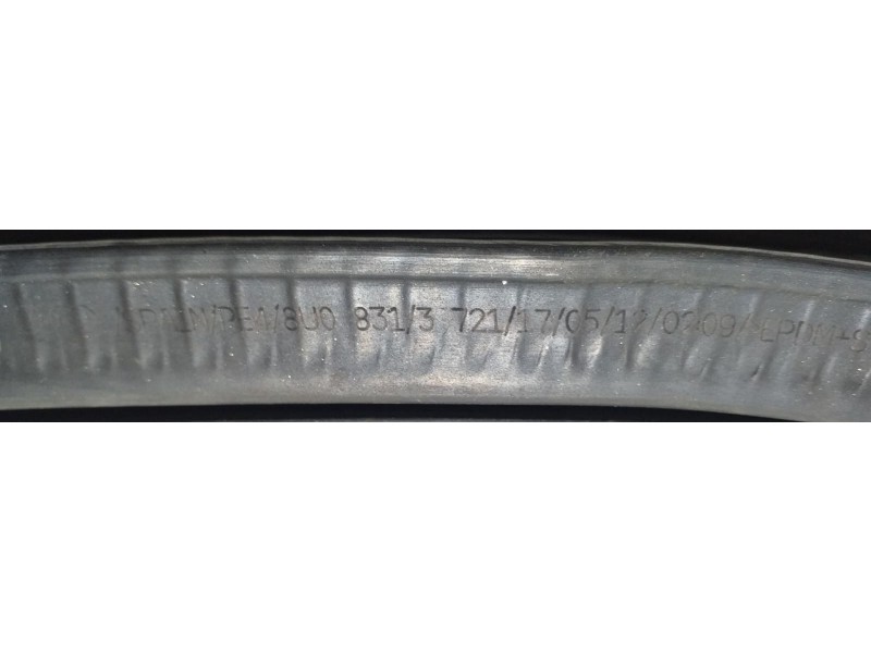 Recambio de goma contorno para audi q3 (8u) 2.0 tfsi (155kw) ambition quattro referencia OEM IAM 8U08313721 57680 