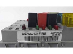 Recambio de caja reles / fusibles para fiat punto berlina (188) 1.2 cat referencia OEM IAM 46766769 86547 R 2