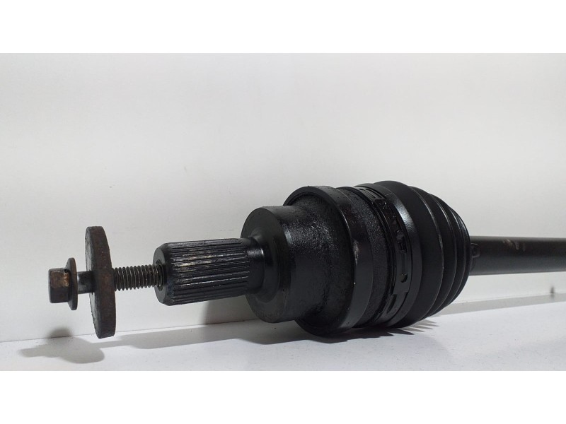 Recambio de transmision trasera izquierda para volvo xc70 kinetic awd referencia OEM IAM P31259504 65592 