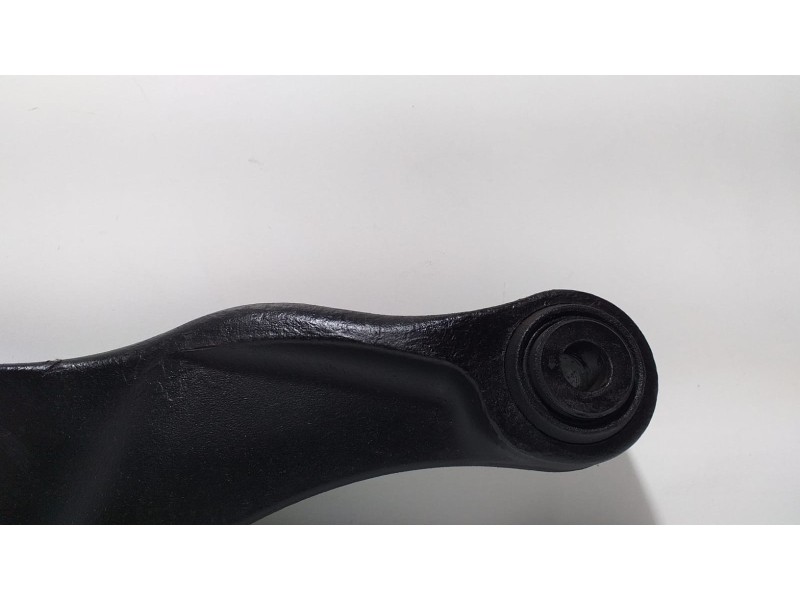 Recambio de brazo suspension superior trasero izquierdo para volvo xc70 kinetic awd referencia OEM IAM 7G915500VAB 65602 