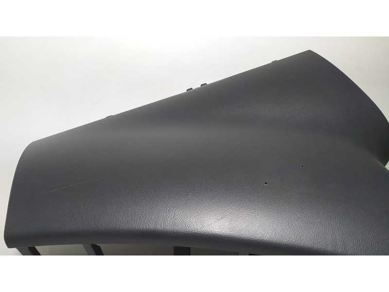 Recambio de salpicadero para scania serie p/g/r (l-clase) fg r620 (4x2) largo cr 19 topline referencia OEM IAM 1739776 67990 