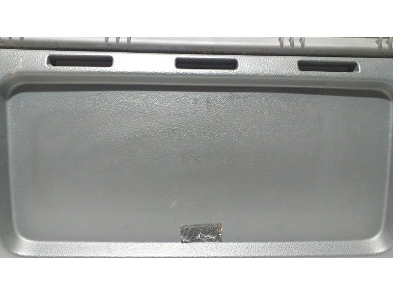 Recambio de salpicadero para scania serie p/g/r (l-clase) fg r620 (4x2) largo cr 19 topline referencia OEM IAM 1425897 67991 