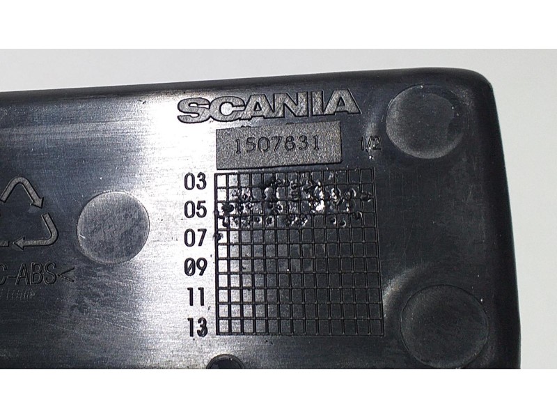 Recambio de guantera para scania serie p/g/r (l-clase) fg r620 (4x2) largo cr 19 topline referencia OEM IAM 1507831 67992 