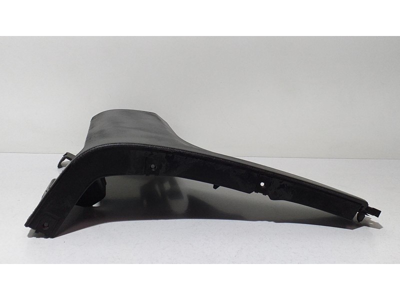 Recambio de estribo para volvo xc70 kinetic awd referencia OEM IAM 31265319 65612 