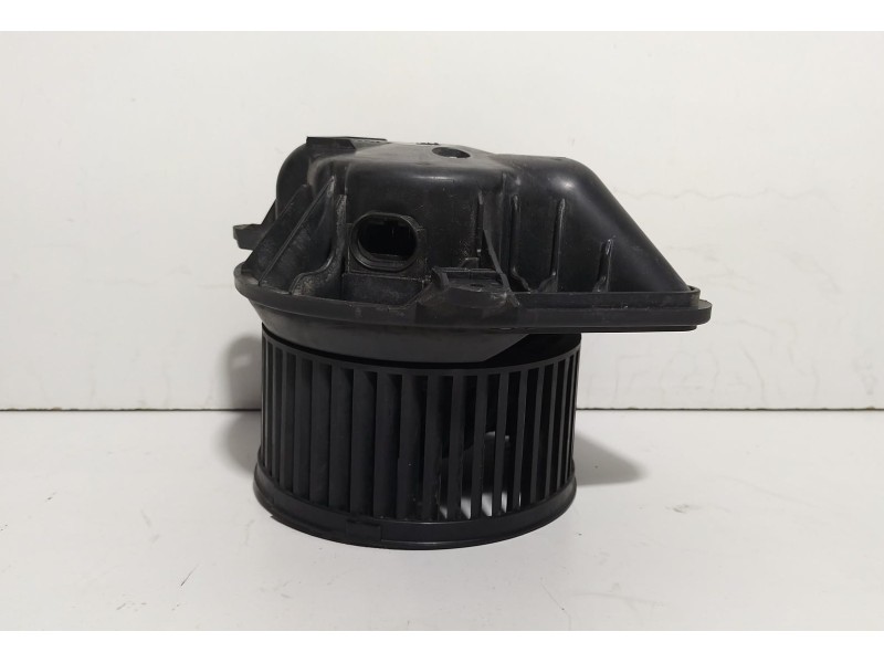 Recambio de motor calefaccion para opel vivaro furgón/combi (07.2006 =>) combi 2.9t l1h1 referencia OEM IAM 328831 77506 