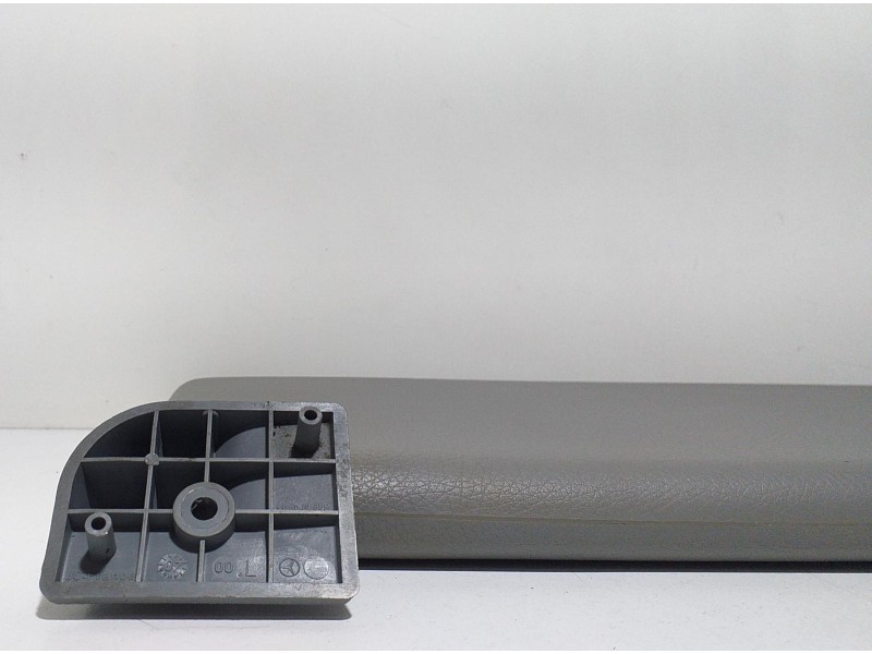 Recambio de parasol derecho para mercedes-benz actros 2/3 2 - ejes / 6 cil. 1841 4x2 om 501 la l (largo) referencia OEM IAM 5419