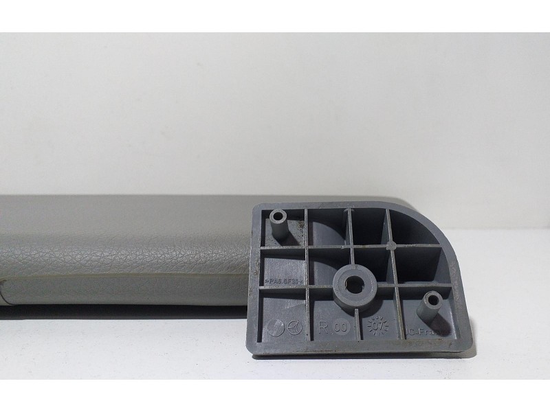 Recambio de parasol derecho para mercedes-benz actros 2/3 2 - ejes / 6 cil. 1841 4x2 om 501 la l (largo) referencia OEM IAM 5419