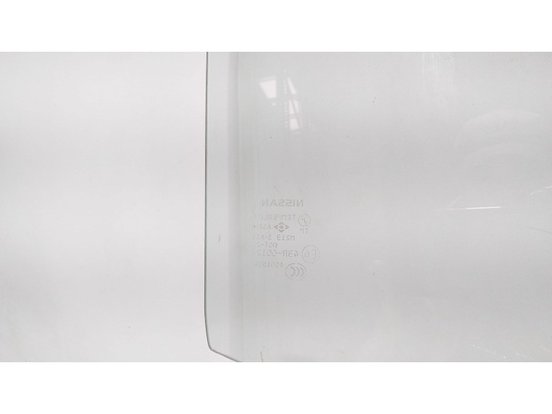 Recambio de luna trasera derecha para nissan x-trail (t30) comfort referencia OEM IAM 823008H30B 68007 