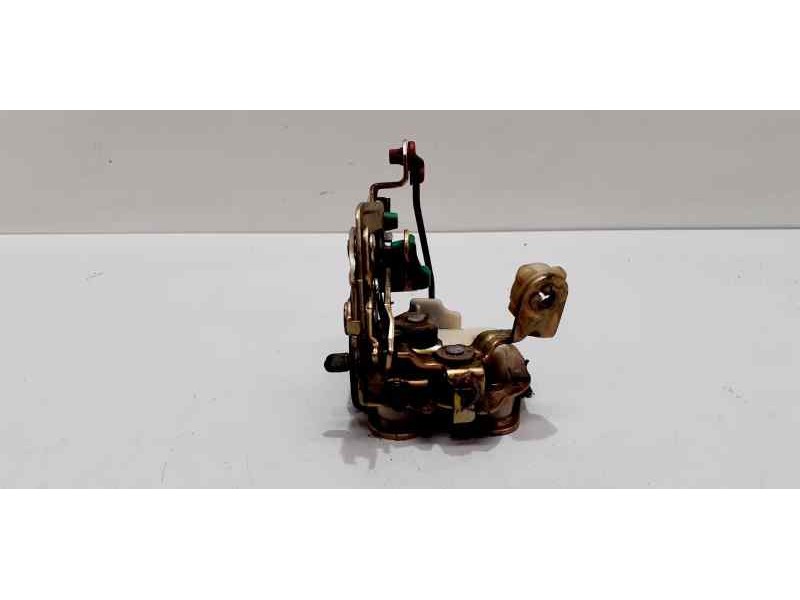 Recambio de cerradura puerta trasera izquierda para nissan terrano (wd21) 2.7 td referencia OEM IAM 8050378G00 44837 