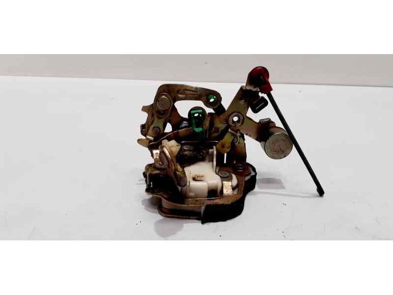 Recambio de cerradura puerta trasera izquierda para nissan terrano (wd21) 2.7 td referencia OEM IAM 8050378G00 44837 