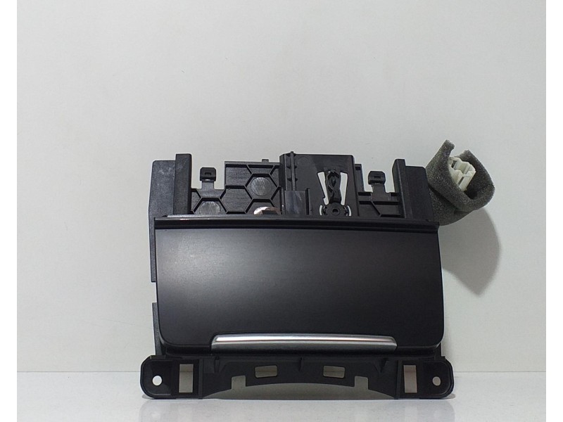 Recambio de cenicero para audi q5 (8r) 2.0 tdi (125kw) referencia OEM IAM 8K0857951 64683 