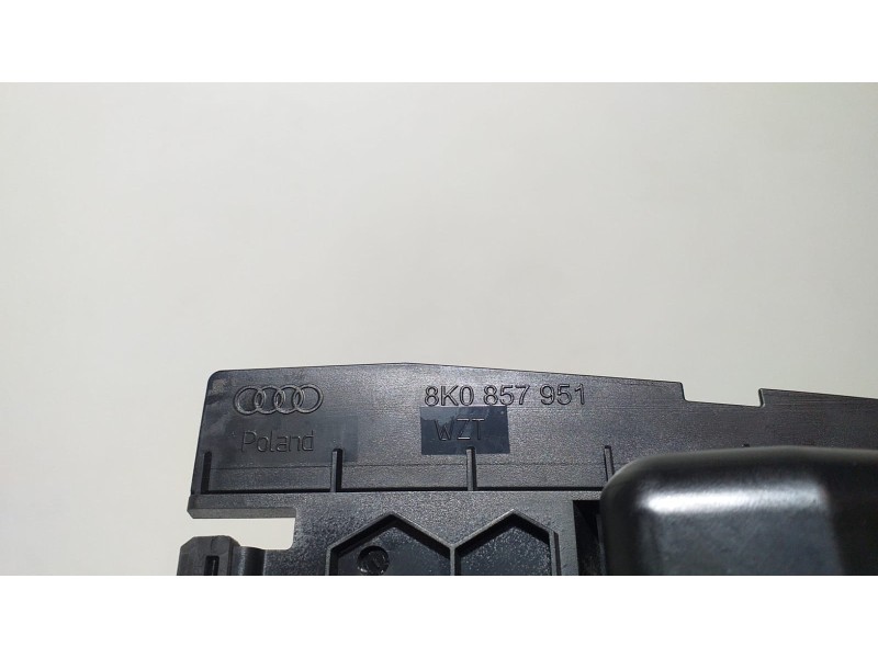 Recambio de cenicero para audi q5 (8r) 2.0 tdi (125kw) referencia OEM IAM 8K0857951 64683 