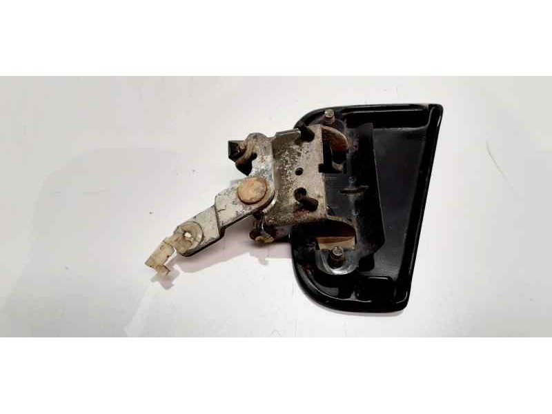 Recambio de maneta exterior trasera izquierda para nissan terrano (wd21) 2.7 td referencia OEM IAM 8260783G00 44844 