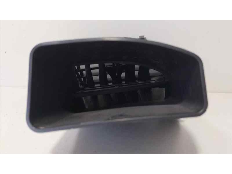 Recambio de rejilla aireadora para renault megane iii berlina 5 p expression referencia OEM IAM K9K830 86572 