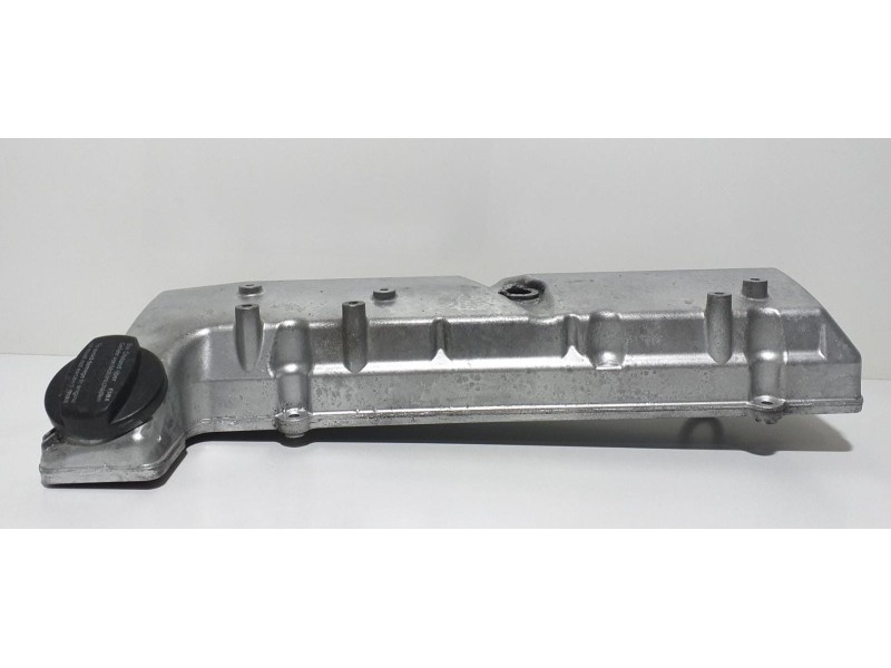 Recambio de tapa balancines para mercedes-benz vito (w638) combi 110 d euro 2 (638.174) referencia OEM IAM A6010161805 57799  Recambio de tapa balancines para mercedes-benz vito (w638) combi 110 d euro 2 (638.174) referencia OEM IAM A6010161805 57799