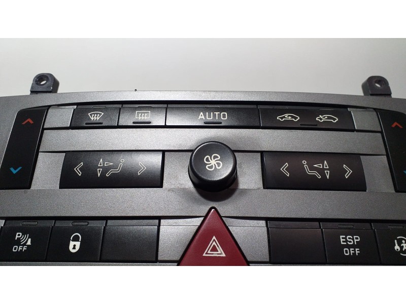 Recambio de mando climatizador para peugeot 407 2.0 16v hdi cat (rhr / dw10bted4) referencia OEM IAM 96573322 65681 