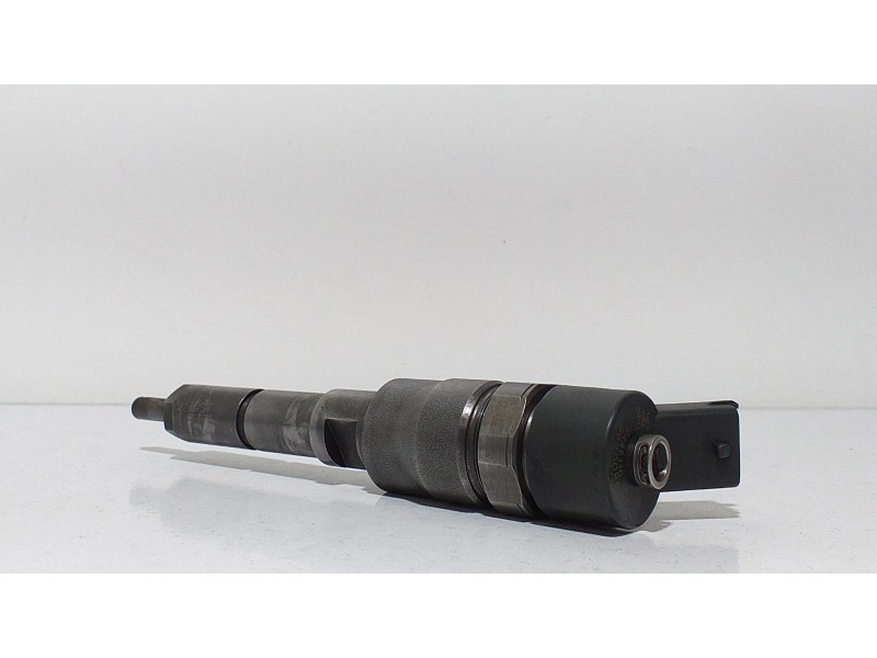 Recambio de inyector para citroën xsara berlina 2.0 hdi 66kw premier referencia OEM IAM 9640088780 65695 