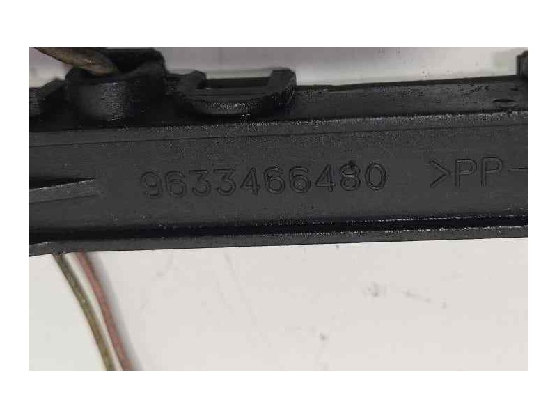 Recambio de caja reles / fusibles para peugeot 307 break / sw (s1) 2.0 hdi cat referencia OEM IAM 9633466480 81998 