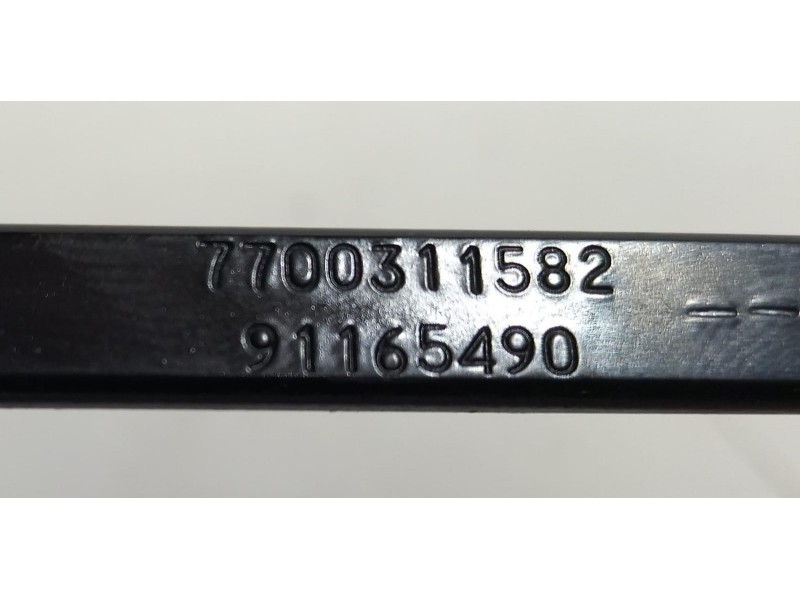 Recambio de brazo limpia delantero izquierdo para opel vivaro furgón/combi (07.2006 =>) combi 2.9t l1h1 referencia OEM IAM 91165