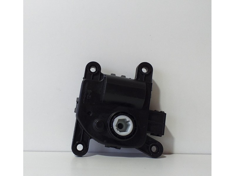 Recambio de motor apertura trampillas climatizador para hyundai i40 comfort referencia OEM IAM H400730880 75027 R