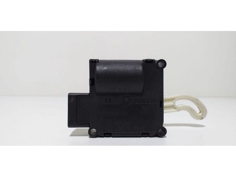 Recambio de motor apertura trampillas climatizador para audi a8 (4e2) 3.7 quattro referencia OEM IAM 4E0820511 57828 