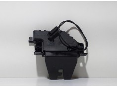 Recambio de cerradura maletero / porton para bmw serie 1 berlina (e81/e87) 120d referencia OEM IAM 8196401 65728 