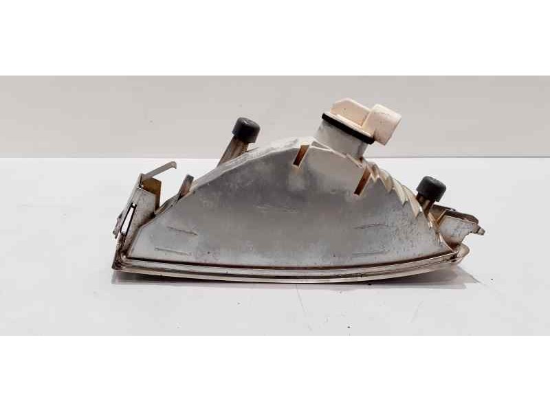 Recambio de piloto delantero izquierdo para opel movano (2004 =>) furgón largo techo elevado l3h2 3.5t referencia OEM IAM 820019