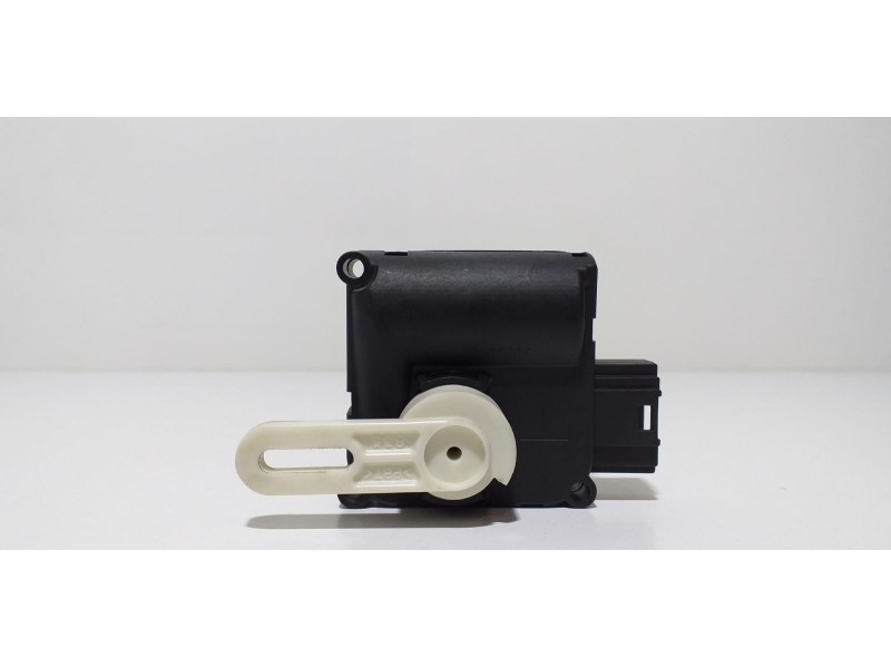 Recambio de motor apertura trampillas climatizador para audi a8 (4e2) 3.7 quattro referencia OEM IAM 4E0820511 57834 