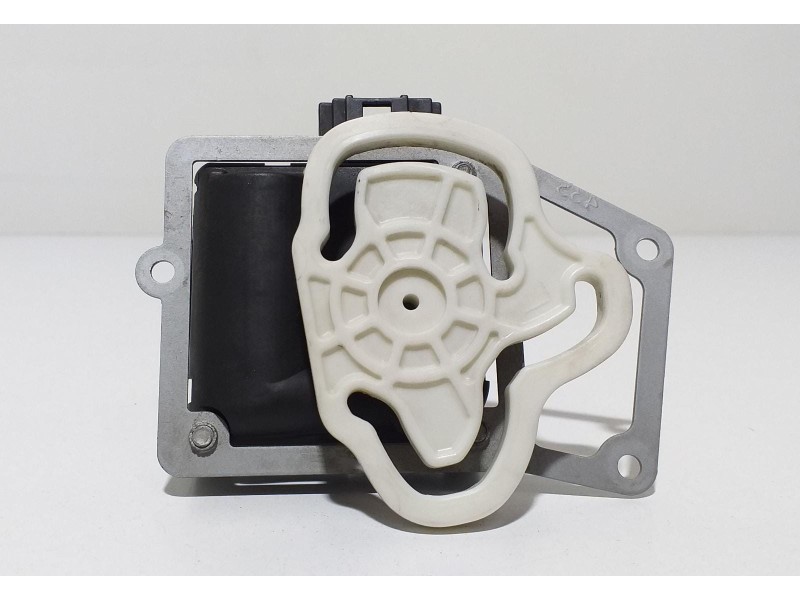 Recambio de motor apertura trampillas climatizador para audi a8 (4e2) 3.7 quattro referencia OEM IAM 4E0820511 57835 