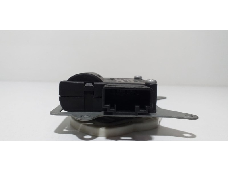 Recambio de motor apertura trampillas climatizador para audi a8 (4e2) 3.7 quattro referencia OEM IAM 4E0820511 57836 