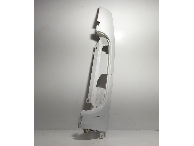 Recambio de molduras traseras para fiat doblo (119) 1.3 16v jtd cat referencia OEM IAM 775388401 77557  Recambio de molduras traseras para fiat doblo (119) 1.3 16v jtd cat referencia OEM IAM 775388401 77557