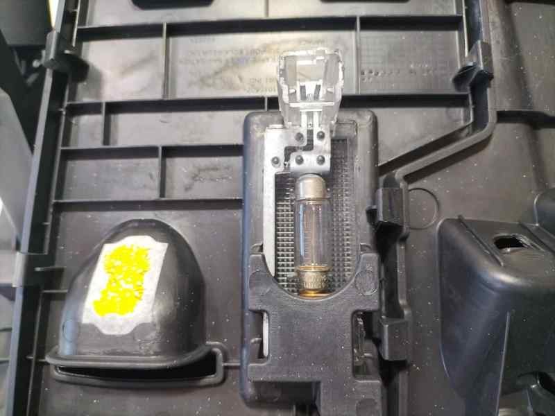 Recambio de guantera para renault megane iii berlina 5 p expression referencia OEM IAM 681080020R 86595 