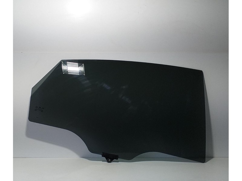 Recambio de luna trasera derecha para hyundai i40 comfort referencia OEM IAM D4FD 75063 R