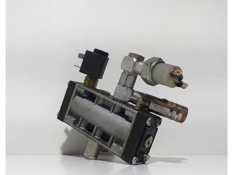 Recambio de modulo electronico para volvo autobus volvo c40c //b7rle referencia OEM IAM 22329A00 68065 