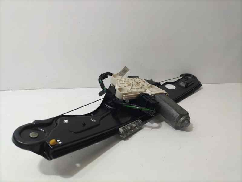Recambio de elevalunas trasero derecho para mercedes-benz clase e (w211) berlina e 200 cdi (211.004) referencia OEM IAM A2117300