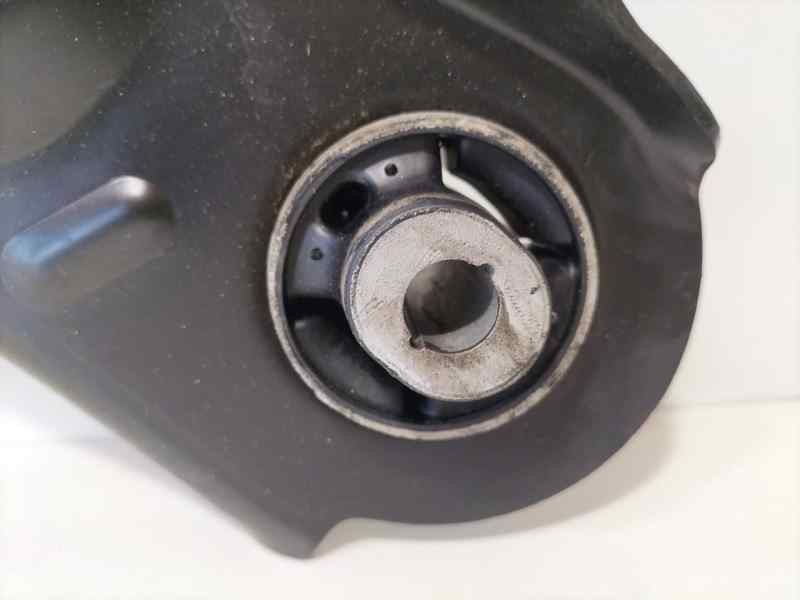 Recambio de brazo suspension inferior delantero derecho para renault megane iii berlina 5 p expression referencia OEM IAM 866000