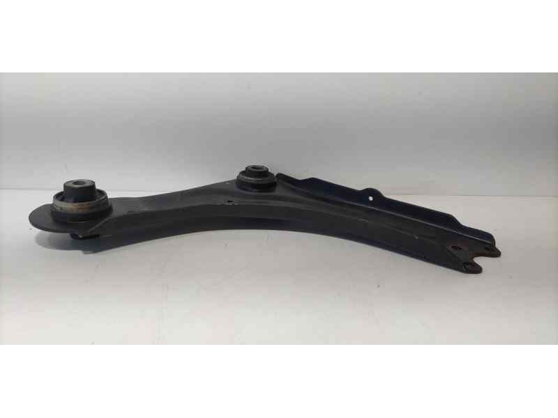 Recambio de brazo suspension inferior delantero derecho para renault megane iii berlina 5 p expression referencia OEM IAM 866000